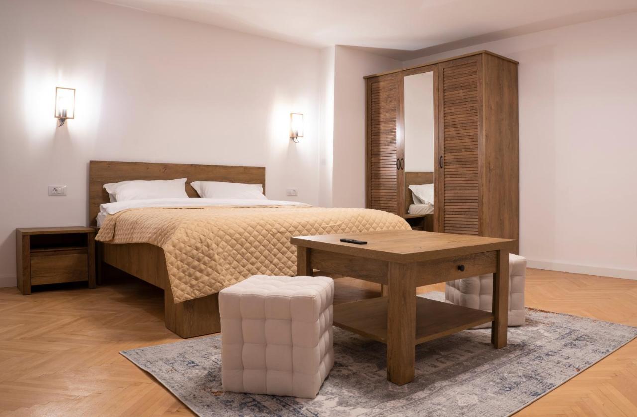 Coban Residence - A4 - Rustic Apartment Brassó Kültér fotó